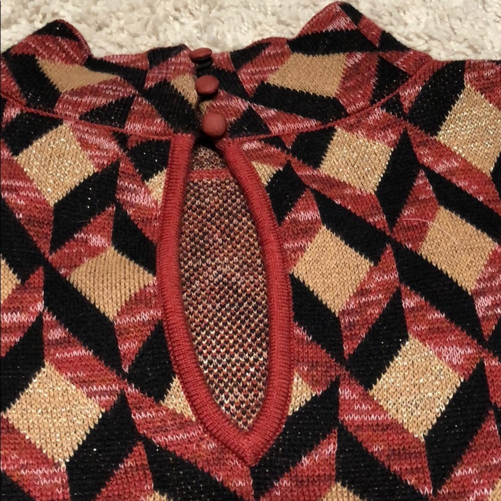INC TOP Metallic Gold Pattern EUC - Picture 4 of 7
